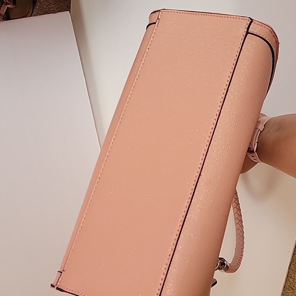 Light Pink Guess Bag - Picture 7 of 16